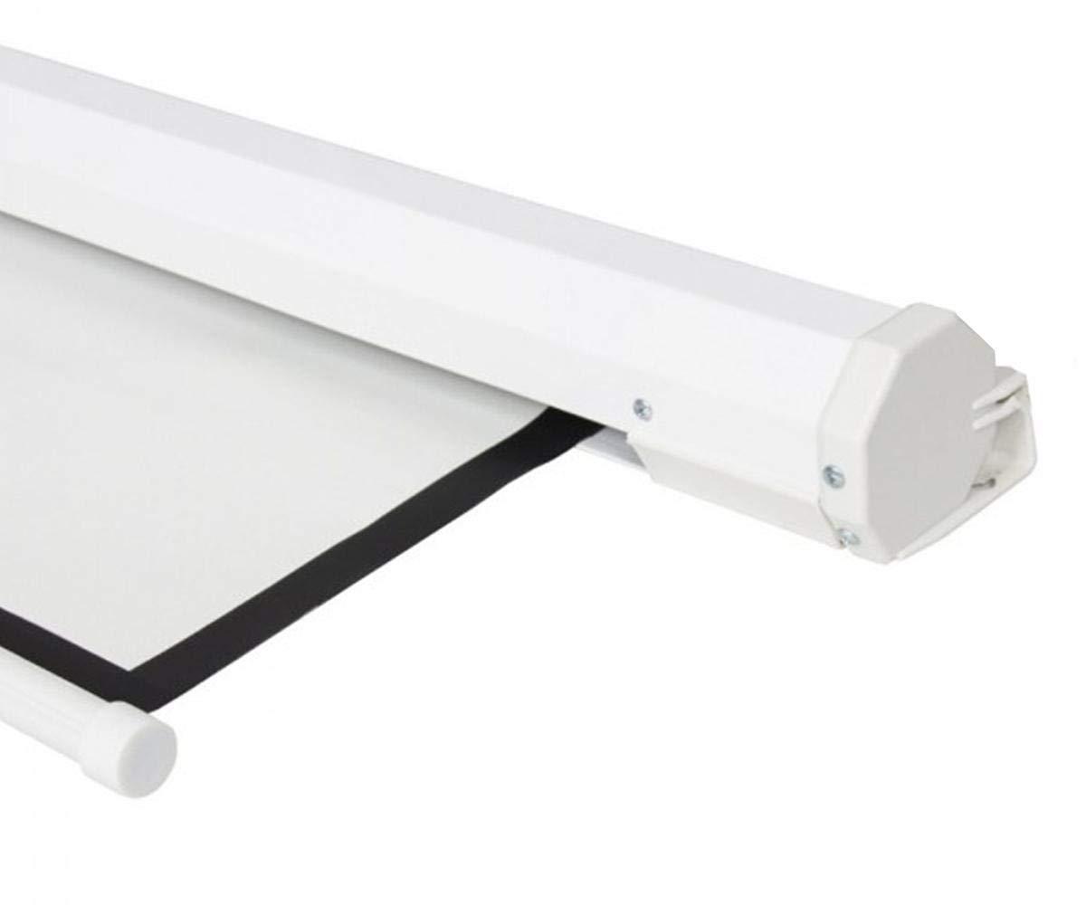 Manual Pull Down Projector Screen 2